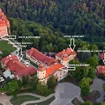 Przy Oslej Bramie - Zamek Ksiaz