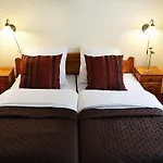 Hotell Przy Oslej Bramie - Zamek Ksiaz Wałbrzych