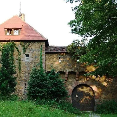 فندق Przy Oslej Bramie - Zamek Ksiaz 3*