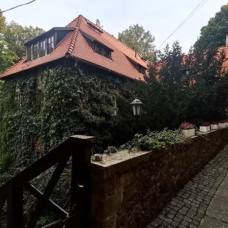 Szálloda Przy Oslej Bramie - Zamek Ksiaz
