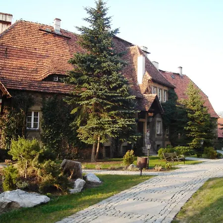 Отель Przy Oslej Bramie - Zamek Ksiaz