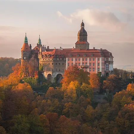 Przy Oslej Bramie - Zamek Ksiaz 3*