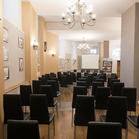 Przy Oslej Bramie - Zamek Ksiaz Отель 3*