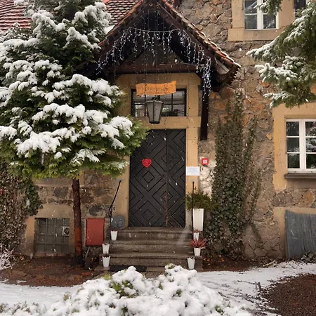 Przy Oslej Bramie - Zamek Ksiaz 3* ヴァウブジフ