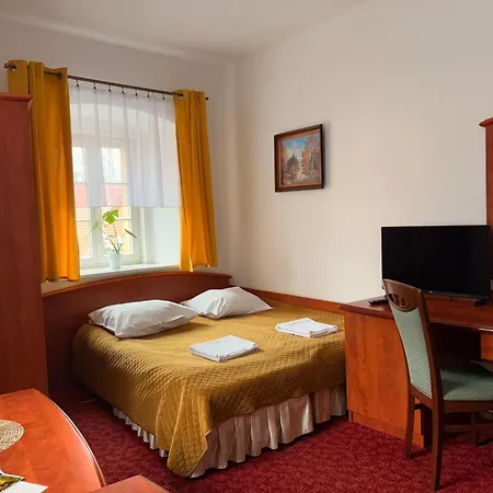 Przy Oslej Bramie - Zamek Ksiaz