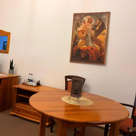 Hotel Przy Oslej Bramie - Zamek Ksiaz 3*