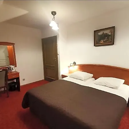 Przy Oslej Bramie - Zamek Ksiaz Hotel Wałbrzych