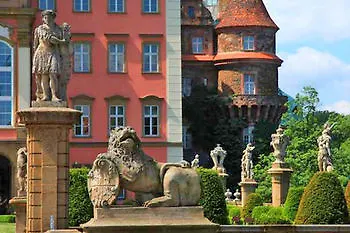Przy Oslej Bramie - Zamek Ksiaz Hotel Waldenburg