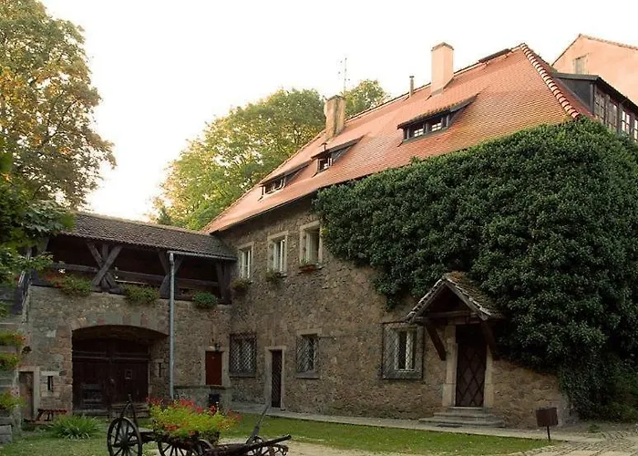 Przy Oslej Bramie - Zamek Ksiaz Hotel