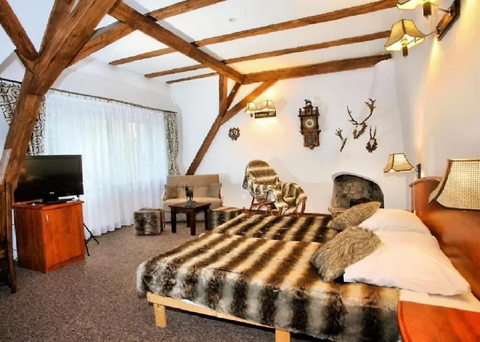 Przy Oslej Bramie - Zamek Ksiaz Hotel 3*