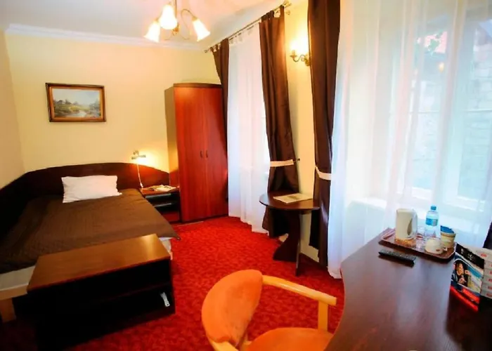 Hotel Przy Oslej Bramie - Zamek Ksiaz Walbrzych