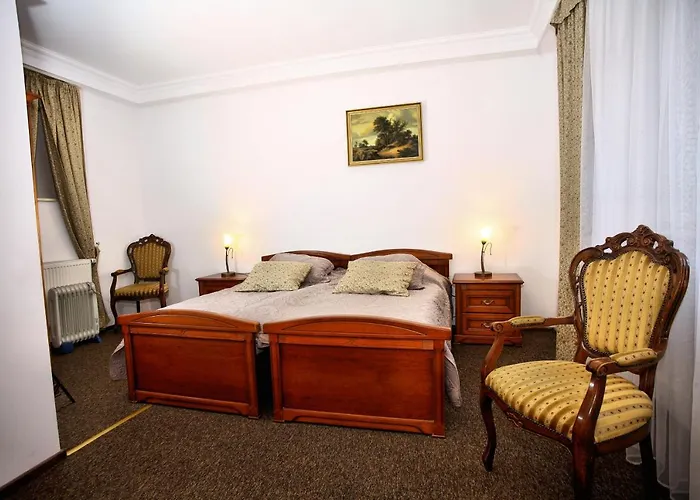 Hotel Przy Oslej Bramie - Zamek Ksiaz