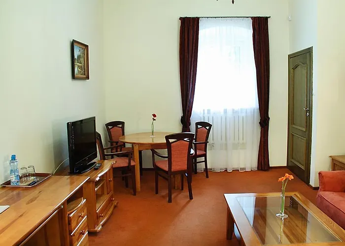 Przy Oślej Bramie - Zamek Książ Hotel