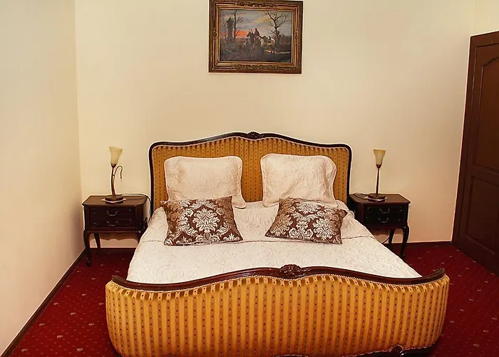 Przy Oslej Bramie - Zamek Ksiaz Hotel Walbrzych