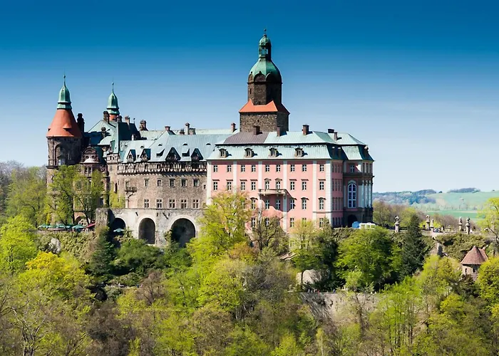 Przy Oslej Bramie - Zamek Ksiaz Hotel Walbrzych