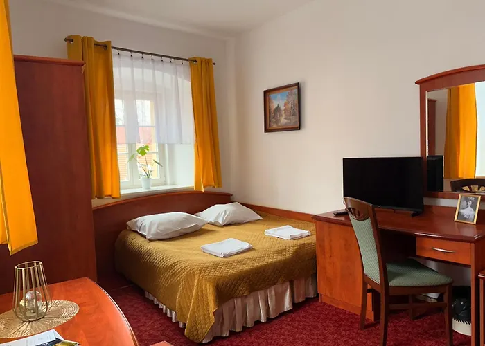 Przy Oslej Bramie - Zamek Ksiaz